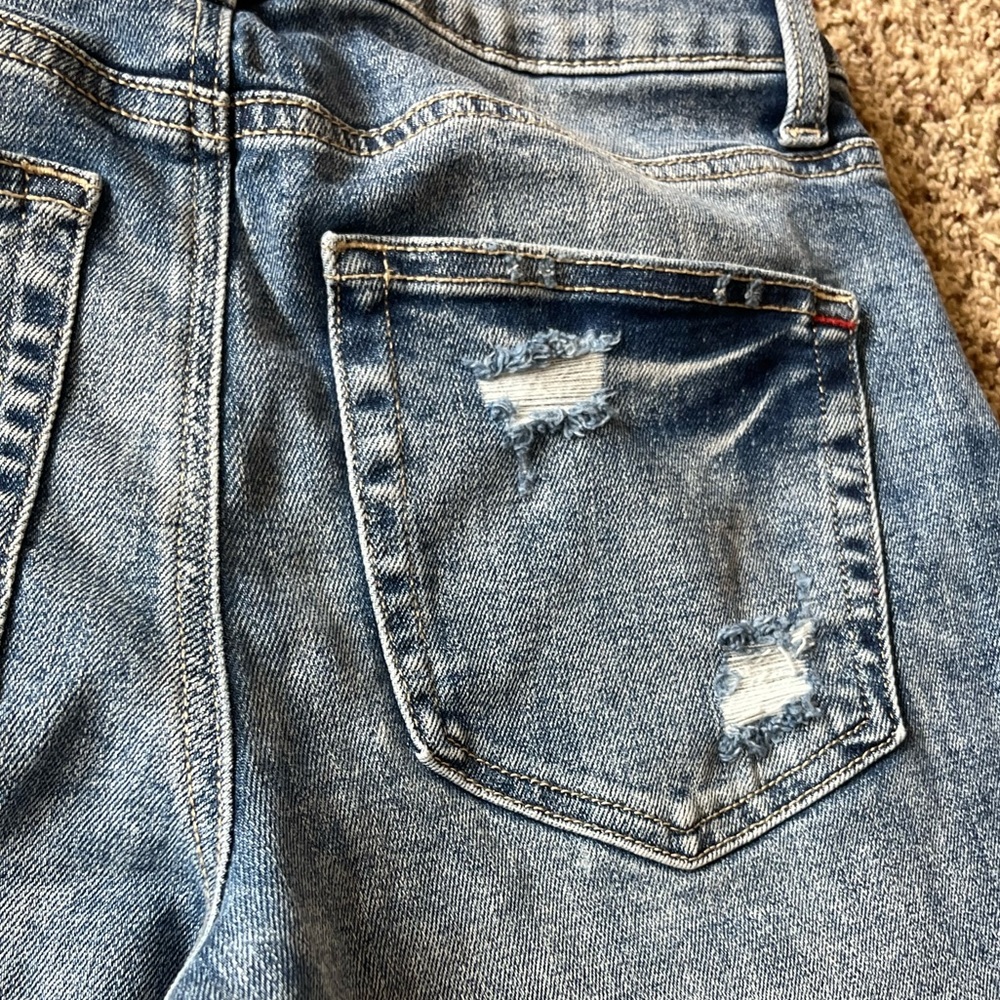 Maurice’s Ripped Jeans - Picture 4 of 10